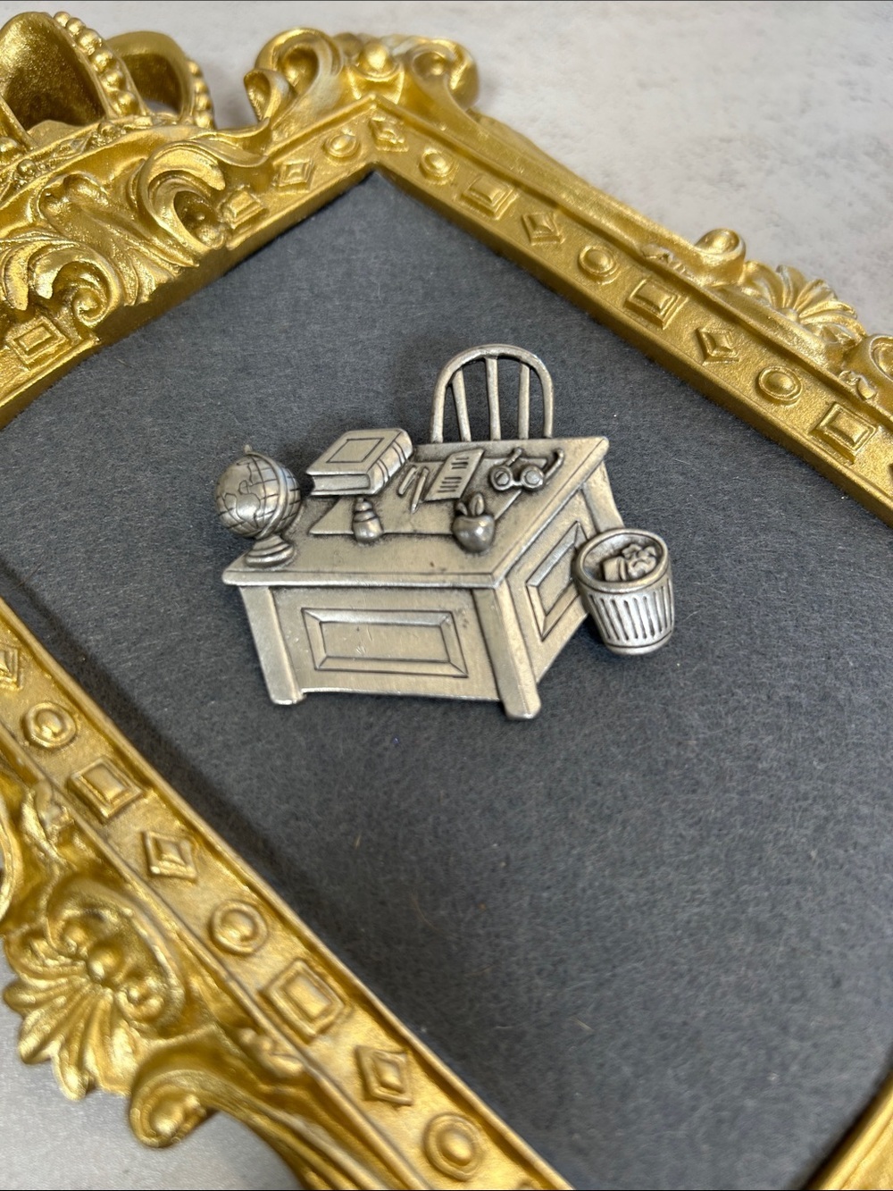 Vintage Jj Jonette Silver Desk Brooch Pin